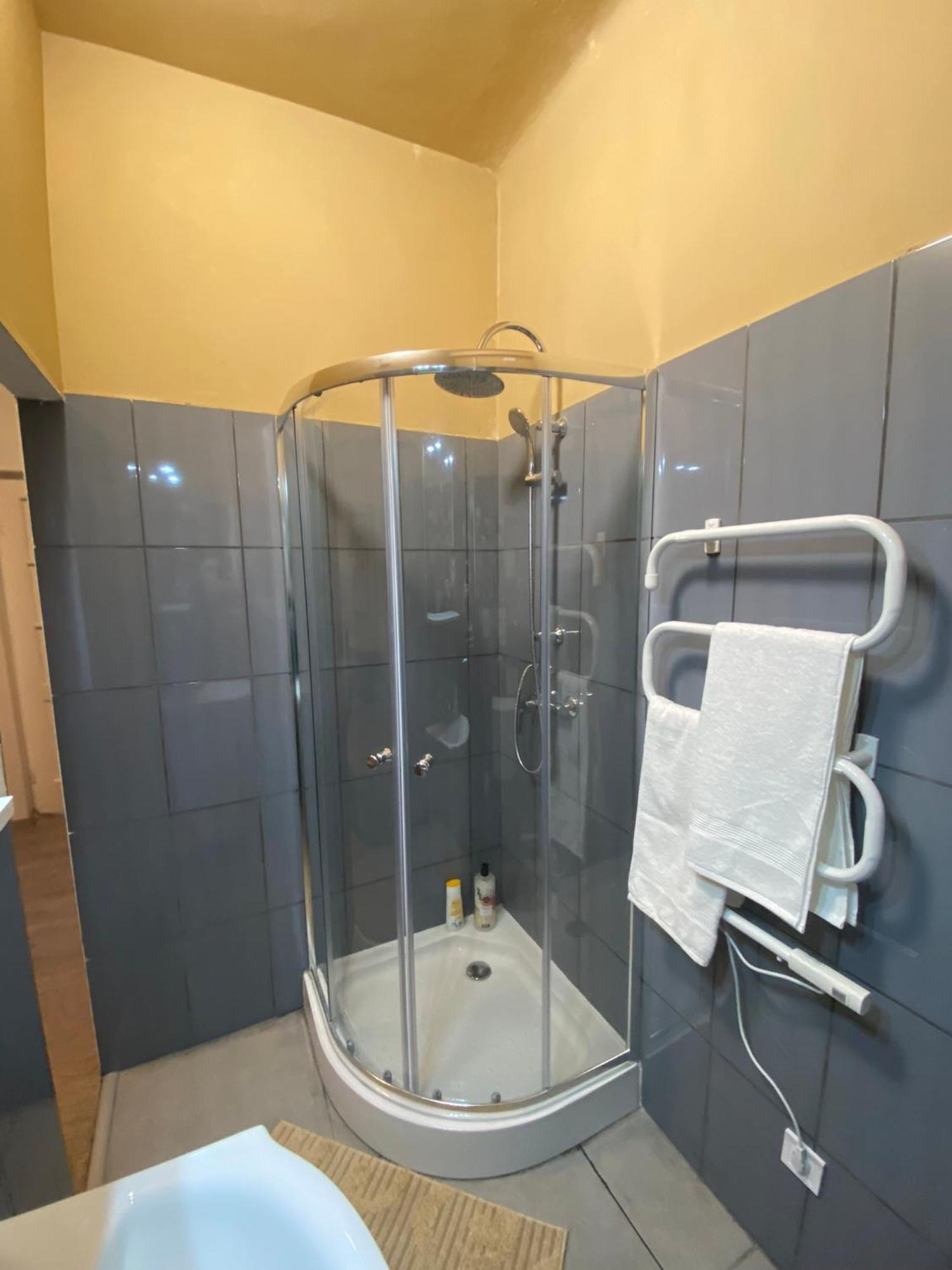 Airport17 B&B Vecsés Εξωτερικό φωτογραφία